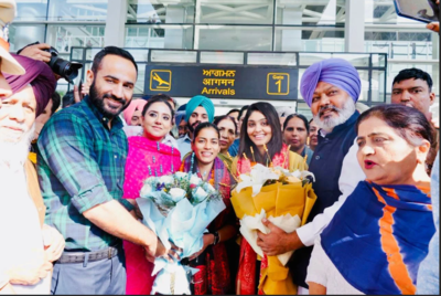 Home-coming: world champions Amanjot and Harleen get grand welcome in Chandigarh