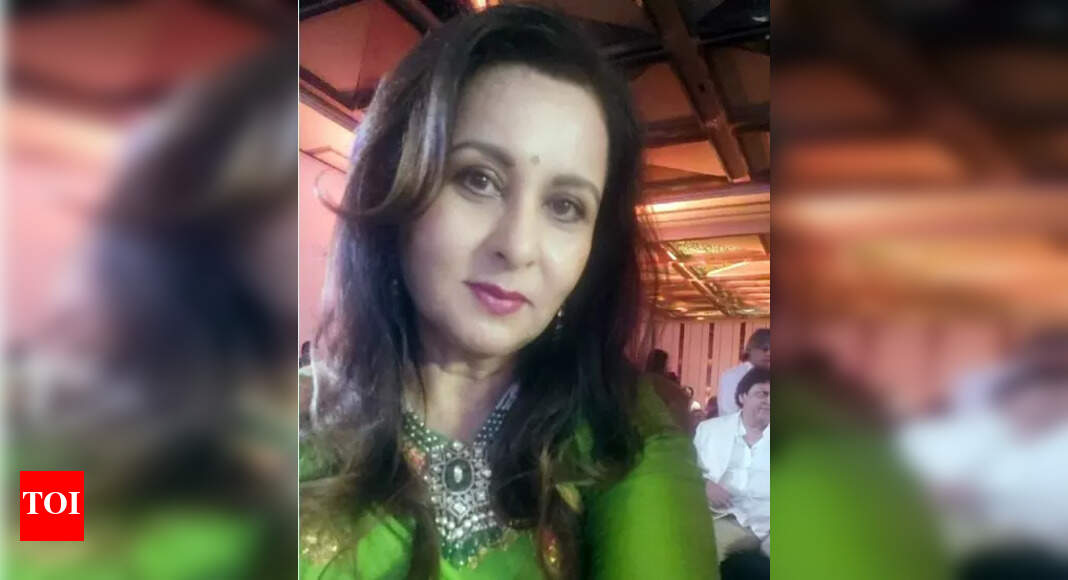 Sulakshana Pandit passes away; Bollywood mourns the loss of a legend; Poonam Dhillon pays heartfelt tribute
