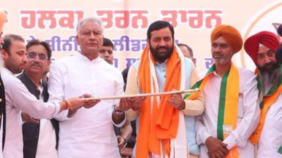  Only BJP can steer Punjab towards development, says Haryana CM in Punjab