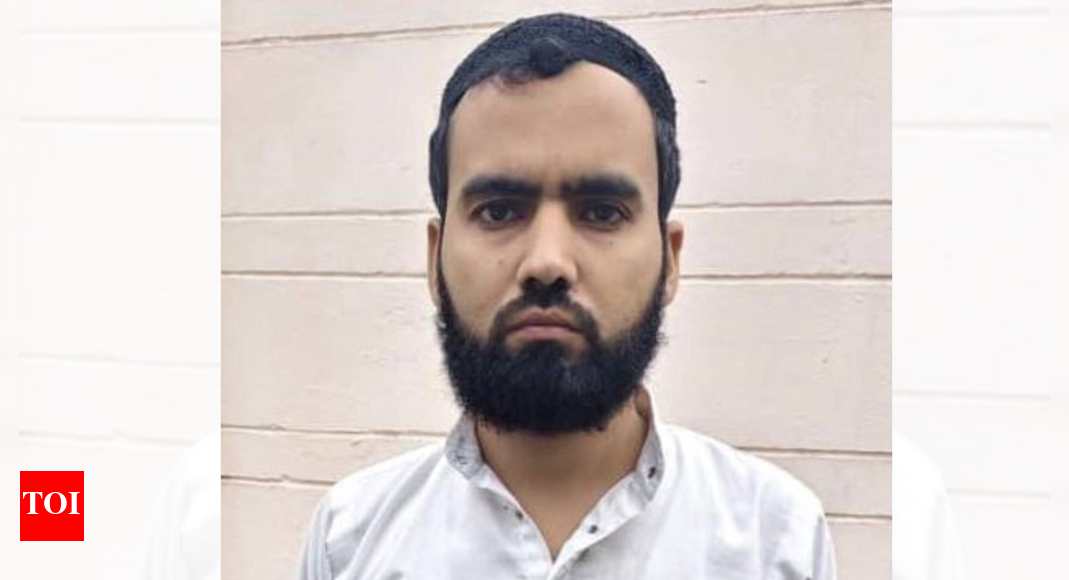 ATS grilling reveals Bilal Khan’s links with 4,000 Pakistani numbers, regular contact with AQIS handlers in Pakistan