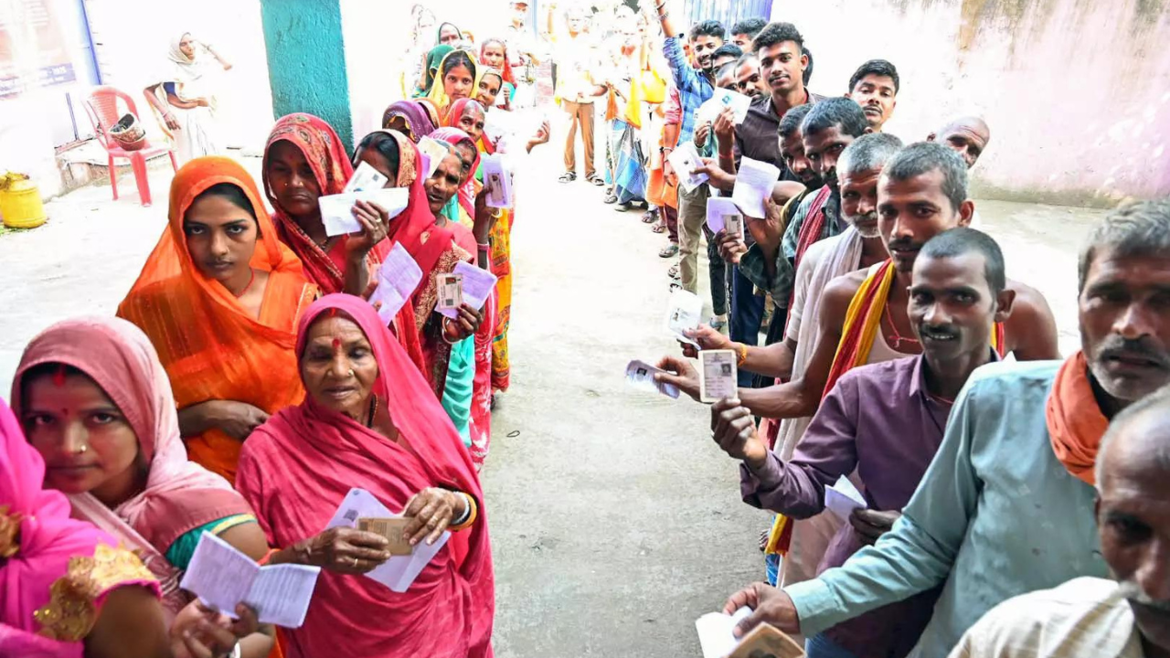 Bihar polls: Record voter turnout in Phase 1 triggers guessing game — will  it help or hurt Nitish Kumar? | India News - The Times of India