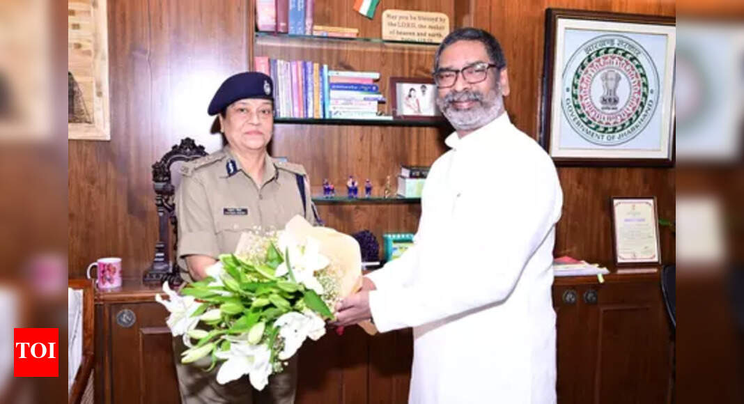 Will work to restore public faith in police, says new Jharkhand DGP