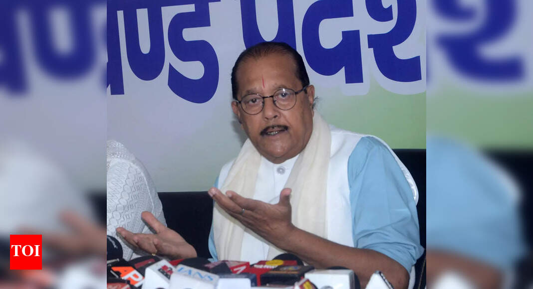 Jharkhand finance minister calls for urgent action to improve revenue collection amidst poor performance