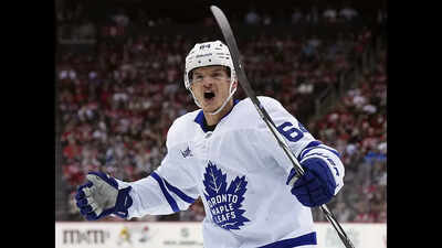 NHL insider Chris Johnston updates on David Kampf's suspension from Maple Leafs' affiliate without pay