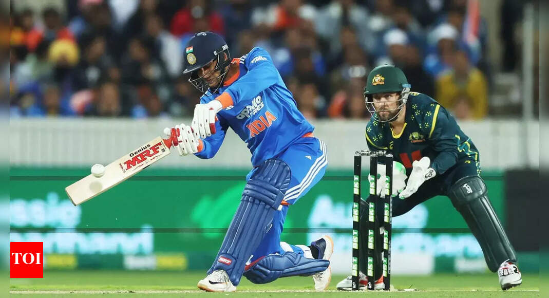 'Worth its weight in gold': Ex-cricketer's powerful message to critics of Shubman Gill