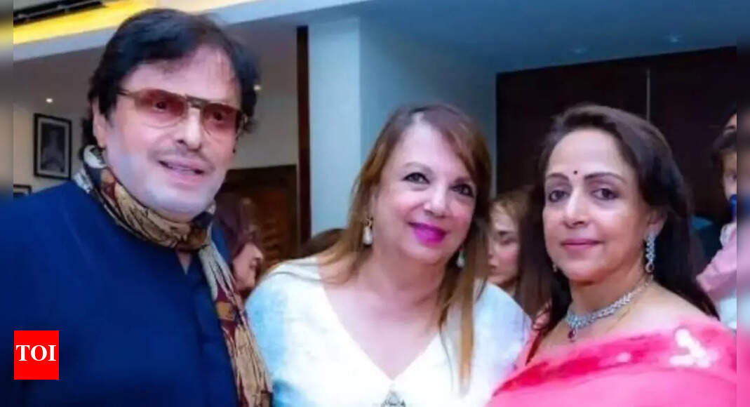 Hema Malini mourns the loss of Zarine Khan, shares old memory; Says, ‘I will miss her lovely friendship’