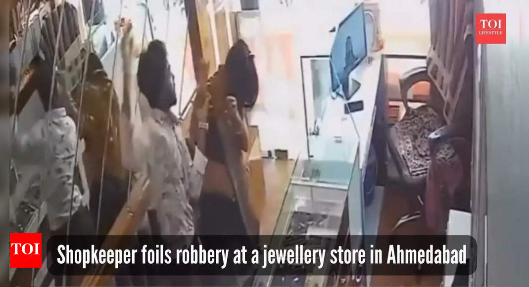 Watch: Ahmedabad shopkeeper's unique trick helped stop jewellery store robbery