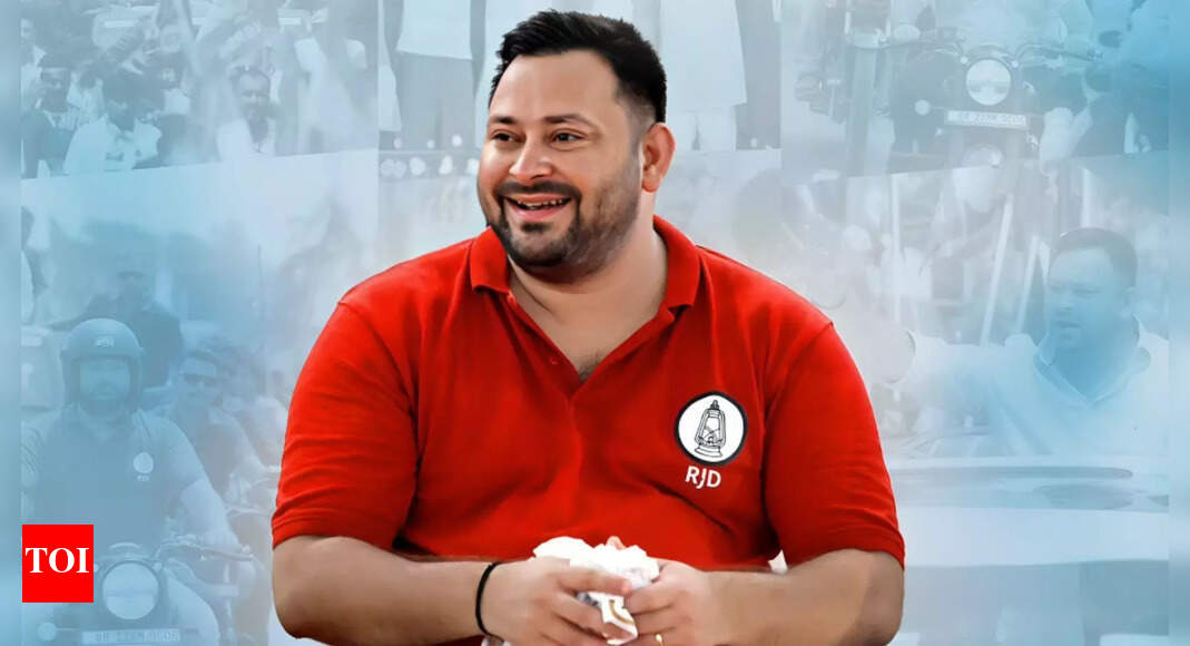 Tejashwi promises jobs for youths irrespective of caste and creed