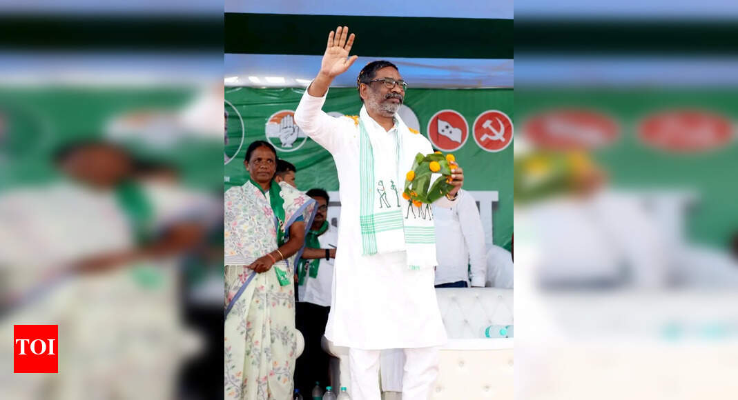 Soren couple holds bypoll rally jointly, says INDIA bloc govt synonymous with prosperity