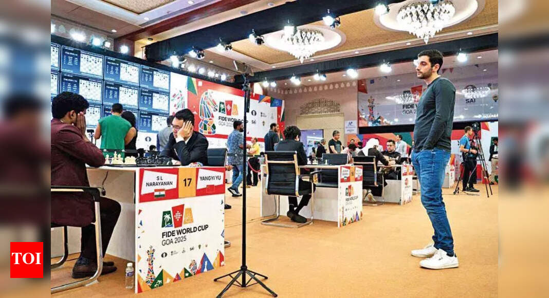 Chess kings go casual: GMs swap blazers for blue jeans at Goa World Cup