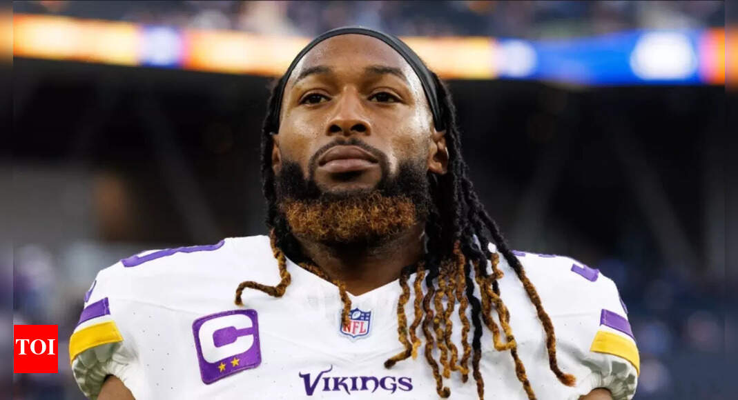 Will Aaron Jones play against the Baltimore Ravens today? Latest injury update on the Minnesota Vikings veteran running back