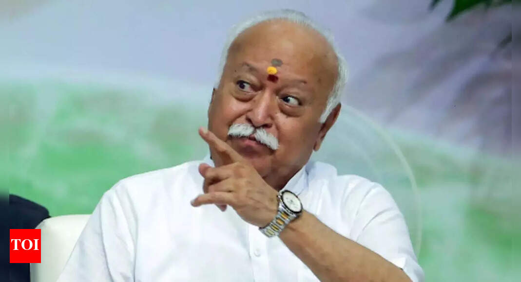 <div>'Have to speak the language they understand': RSS chief on Pakistan; warns 'Islamabad will learn a lesson'</div>