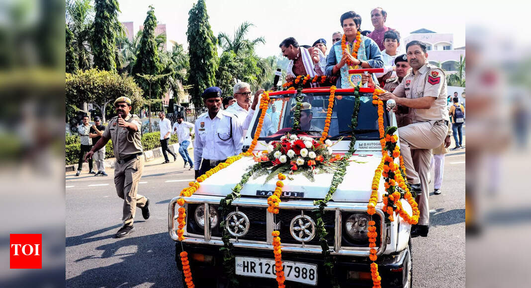 'I was just thinking to ...': Shafali Verma reveals mindset behind World Cup final heroics