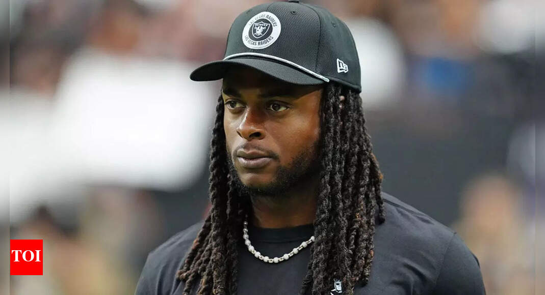 Davante Adams Net Worth in 2025: Exploring the contract milestones and smart money moves behind his $45M fortune