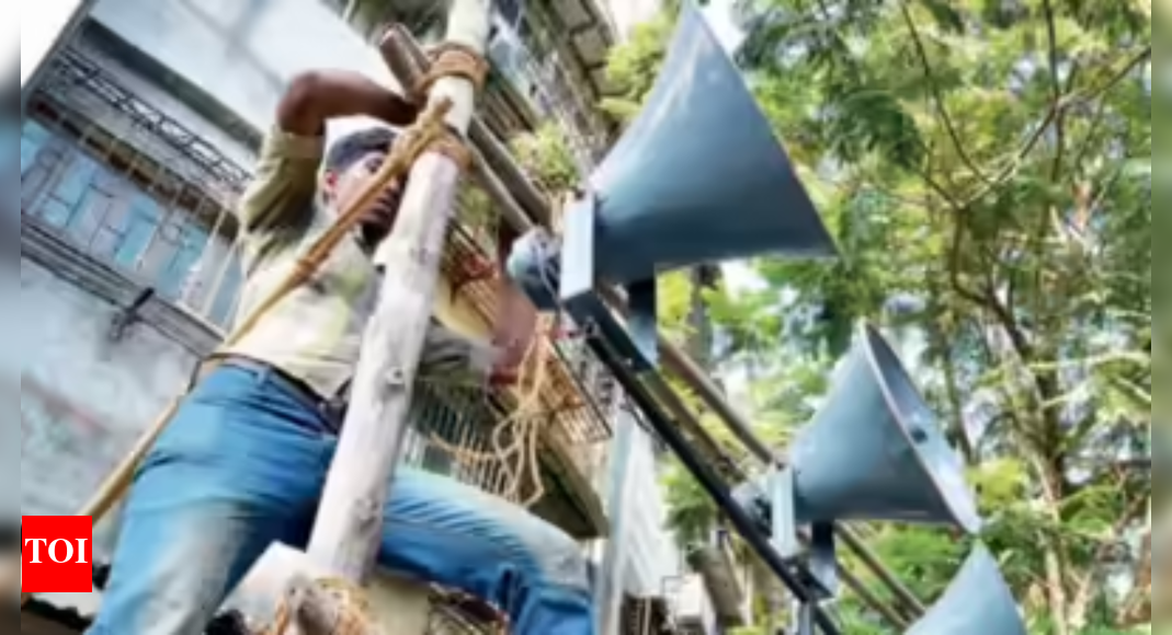 UP cops begin crackdown on loudspeakers