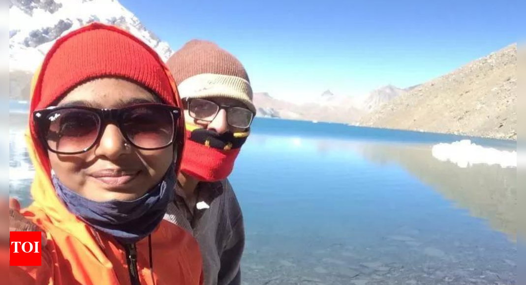 Nepal trek tragedy: Missing Surat father-daughter duo found buried under snow near Annapurna range