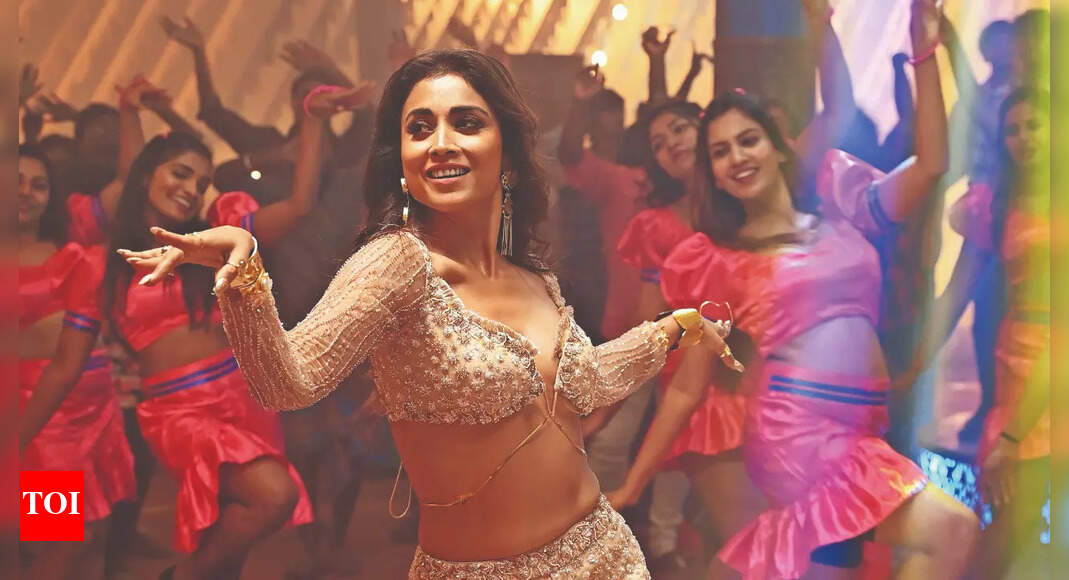 Shoot at Site: Shriya Saran shakes her leg for peppy dance number set in 90's Madurai