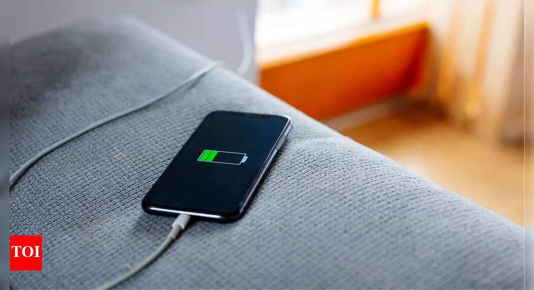 Phone calls on charging devices can spike EMF exposure 15 times and threaten brain health