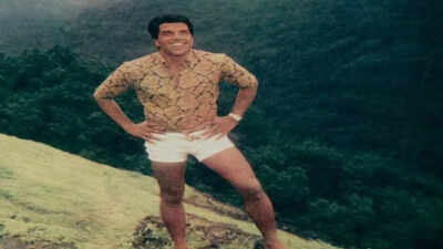 When Dharmendra shared THIS nostalgic photo, penned an emotional message for fans: 'Kiya ishq jo dill ki gehrai se'