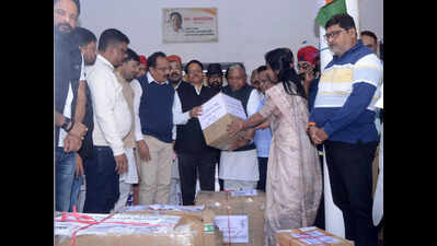 Jharkhand Congress sends 16 lakh signatures against vote theft to party high command