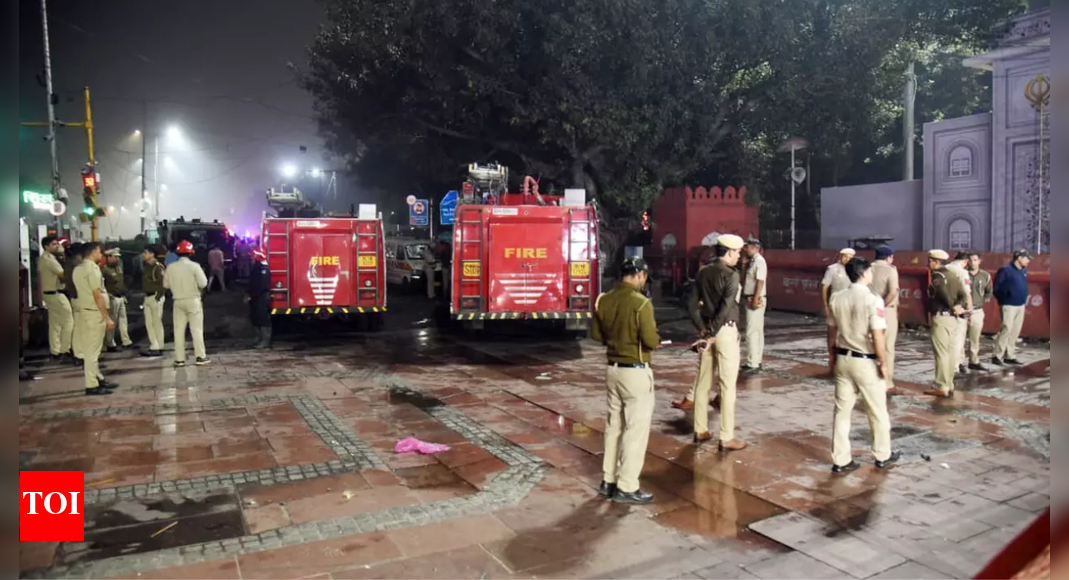 Delhi car blast: The blast, panic and reaction - how the events unfolded