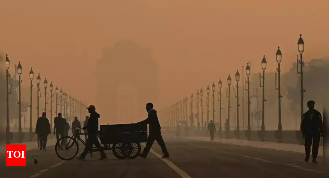 Ctrl + Alt + DELhi: Worsening pollution crisis has soured love story with capital