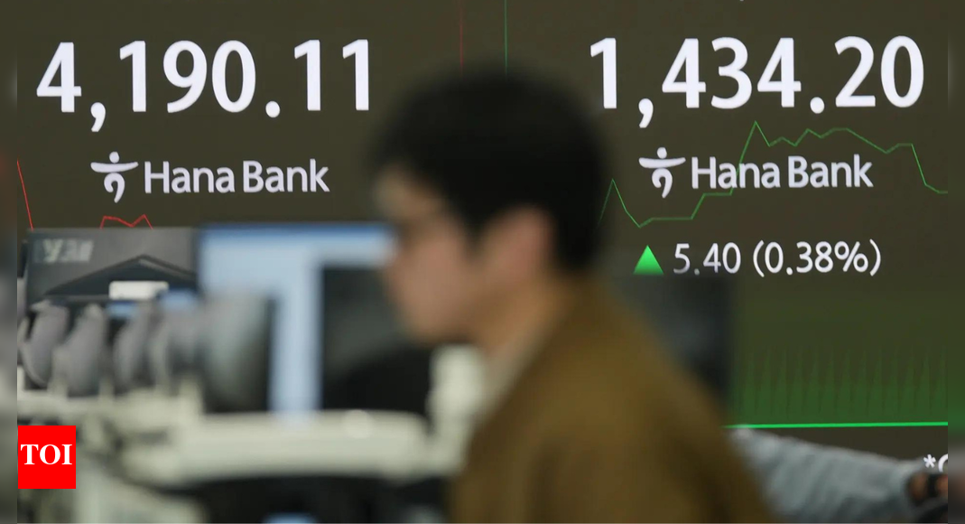 Markets watch: Asian stocks rise as US shutdown nears end; oil prices stay under pressure