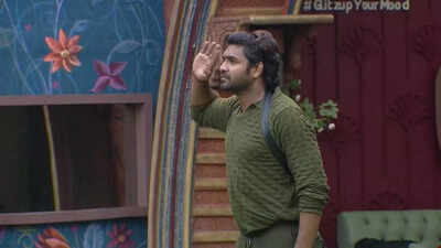  Sabari emerges as the new captain of the house