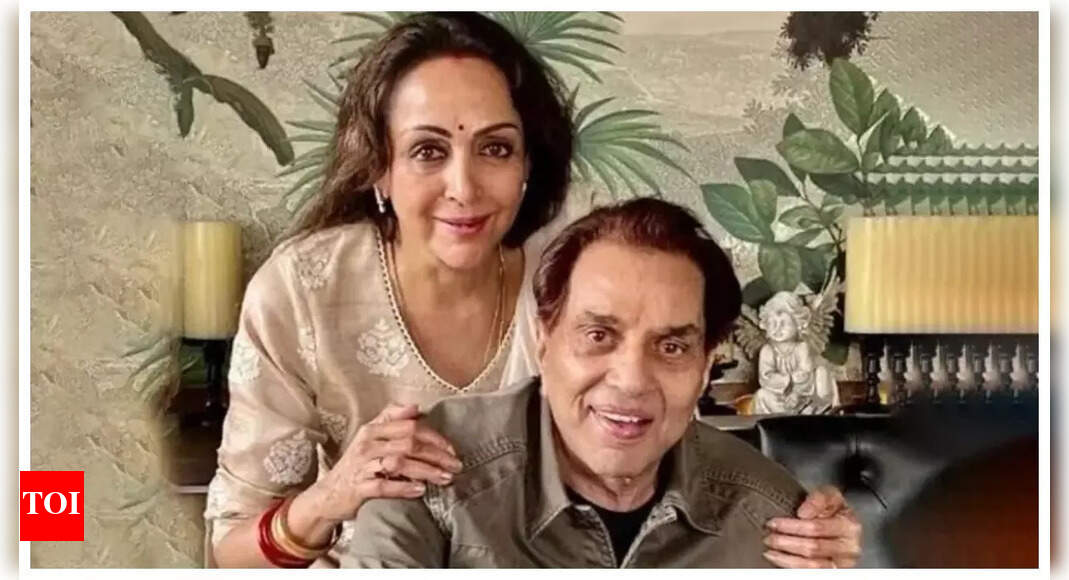 Hema Malini reaches hospital to be with Dharmendra