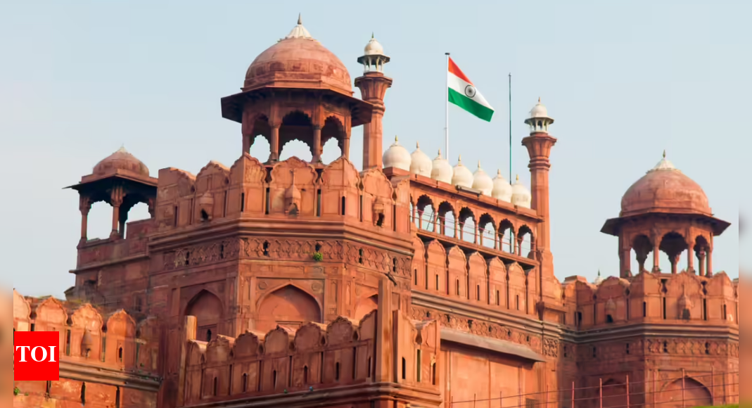 Delhi blast: Red Fort closed for 3 days; Lal Quila Metro, Chandni Chowk shut, traffic curbs in place across city- check details