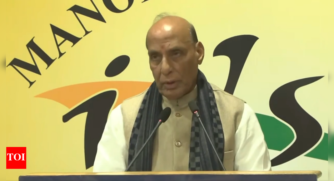 <div>Delhi Red Fort blast: Rajnath Singh vows justice; assures 'those responsible behind won't be spared'</div>