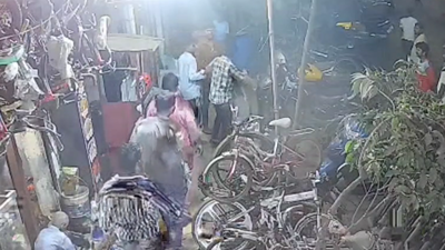 Clash over language leaves Nepali workers assaulted at restaurant in Kalyan