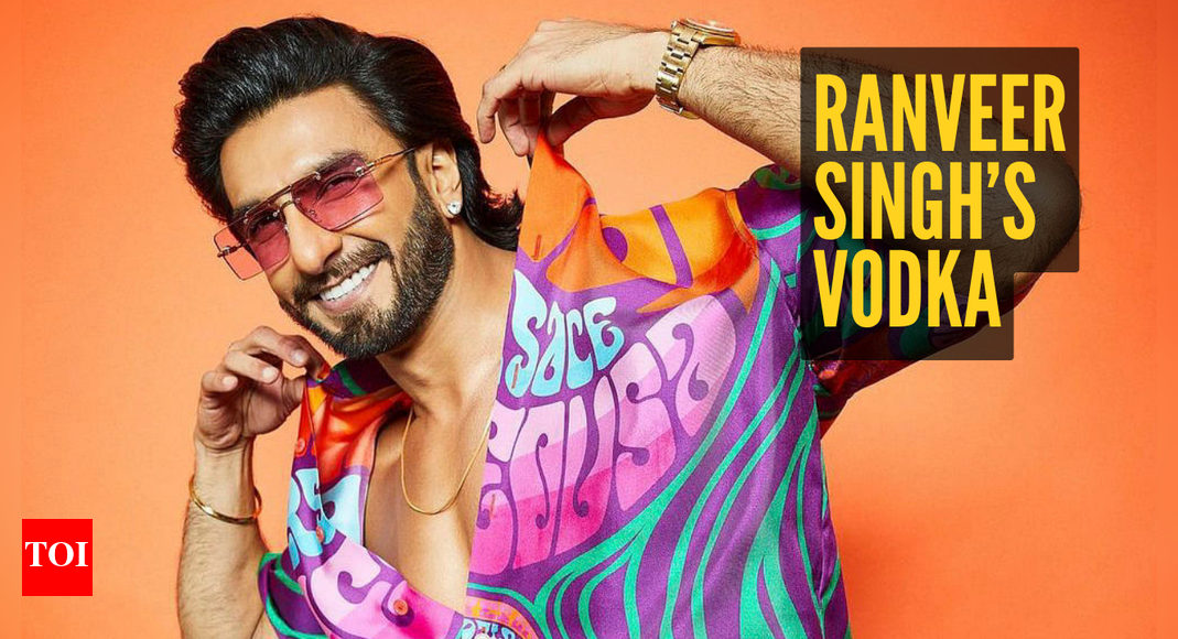 अभिनेता रणवीर सिंह ने रंगीला नामक “अनपेक्षित रूप से मूल” वोदका ब्रांड लॉन्च किया