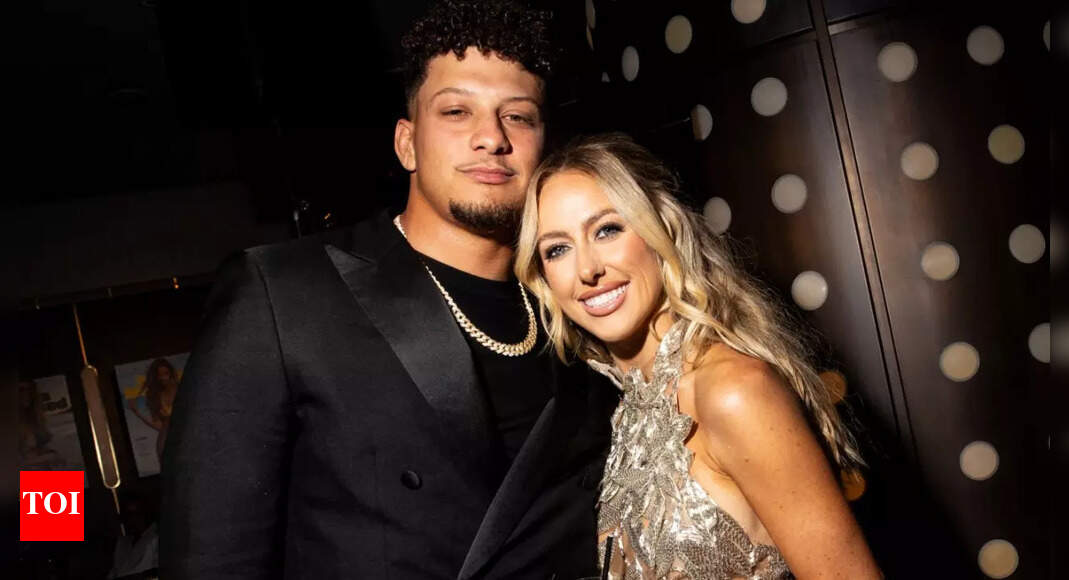 Patrick & Brittany Mahomes celebrate with custom ‘his and hers’ fitness bands