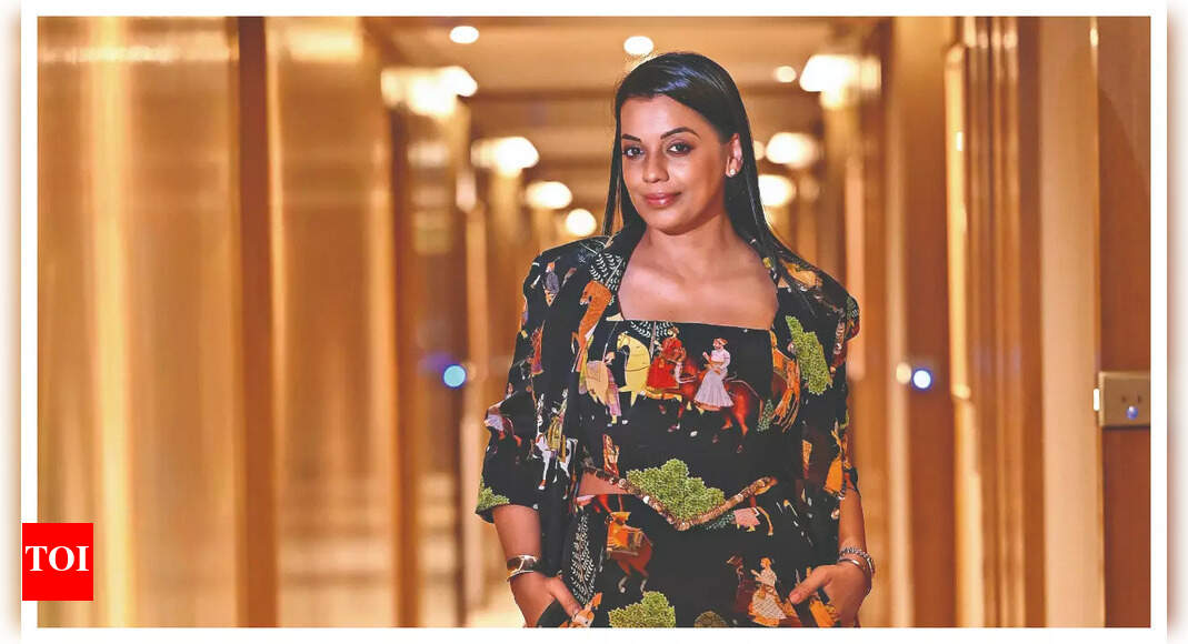 Want to explore grey characters on OTT now: Mugdha Godse