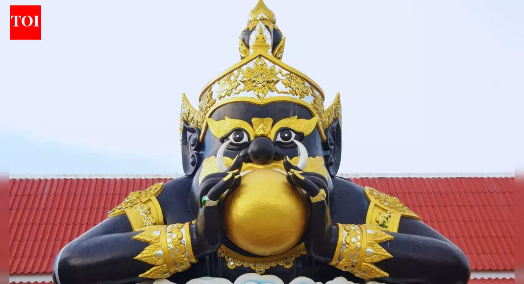 How to remove the negative effects of Rahu and Ketu? | - The Times of India