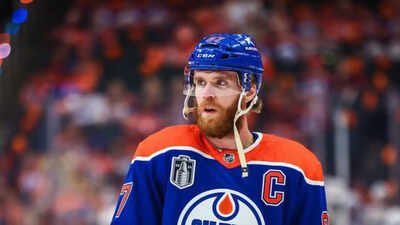  Oilers’ Connor McDavid discusses team’s mindset after comeback overtime win vs Blue Jackets