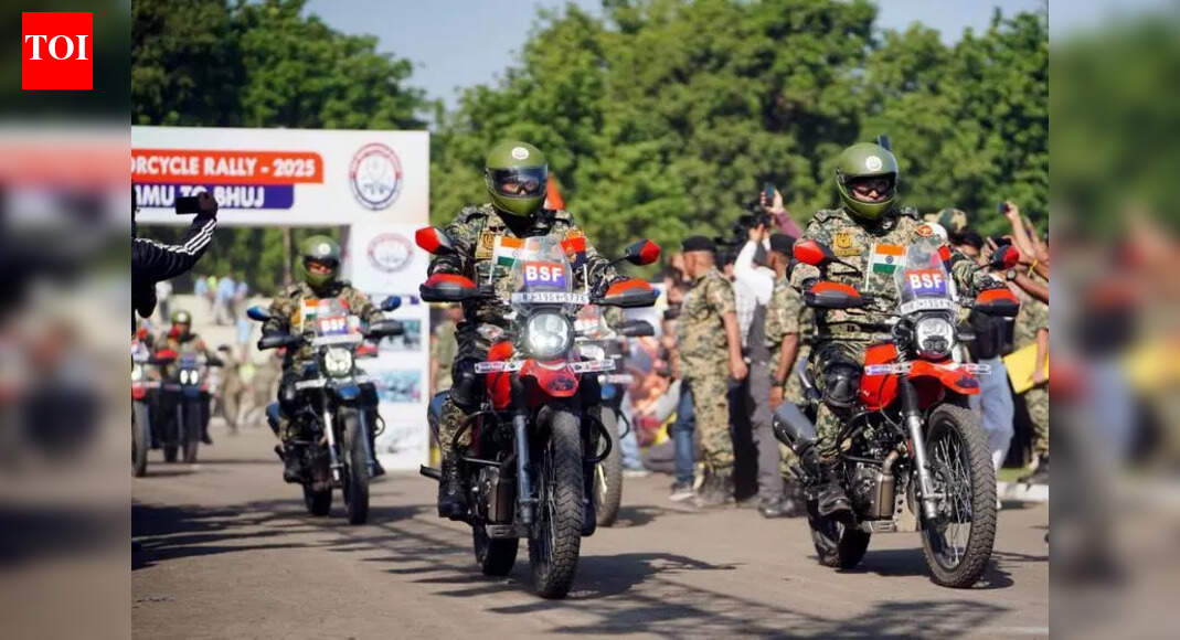Warm welcome to BSF motorcycle rally at Ferozepur | Chandigarh News ...