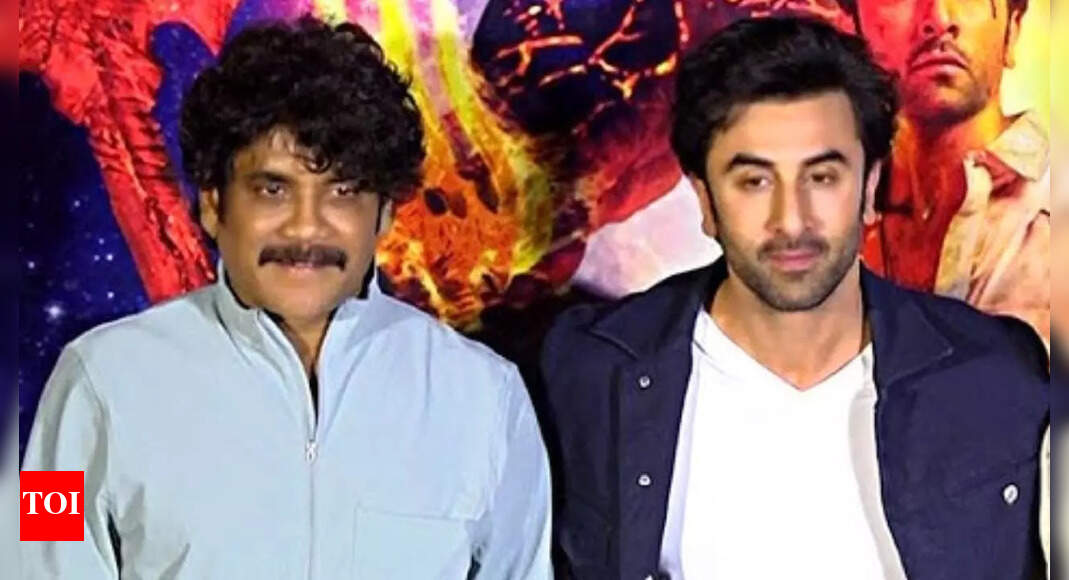 Nagarjuna reveals Ranbir Kapoor’s obsession with Sandeep Reddy Vanga’s Animal during Brahmastra shoot: “He was pulling out Vijay Deverakonda’s kissing scenes from Arjun Reddy” | – The Times of India