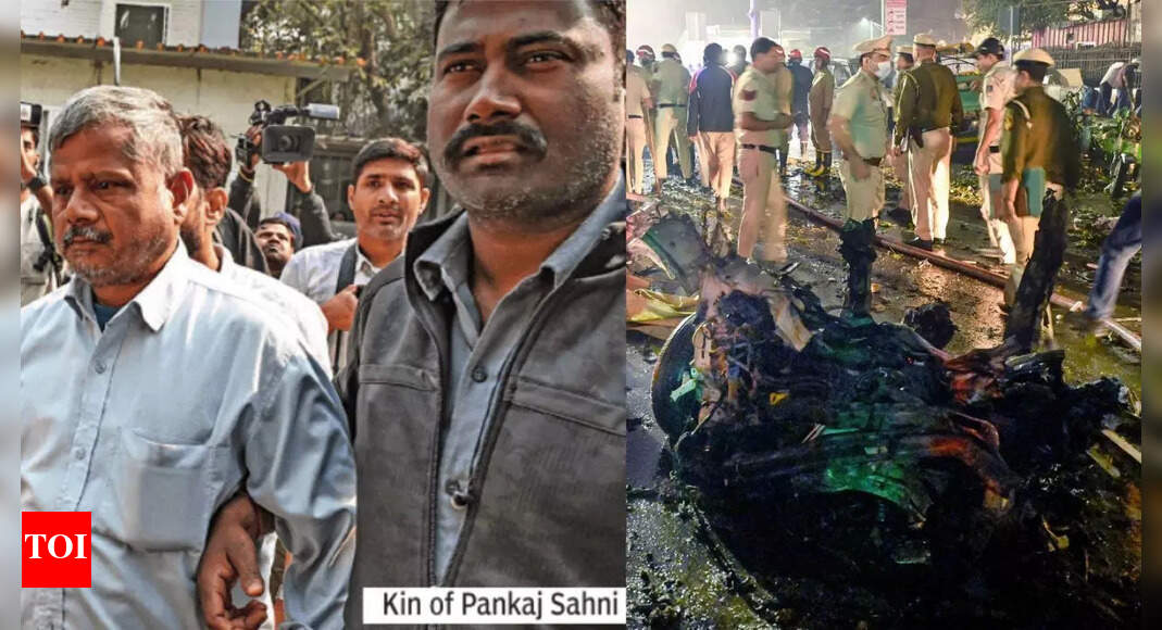 Red Fort blast: Cabbie killed on spot as fireball from high-intensity explosion hits his car; cab trailed exploding car