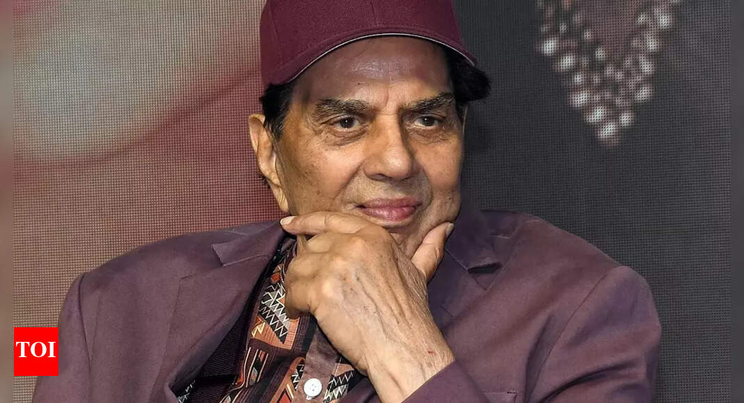 Dharmendra Health Update: The actor discharged from the hospital