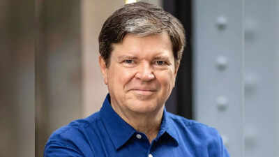 Hyperbolic CTO Says Mark Zuckerberg 'behind' exit of Meta's chief scientist Yann LeCun, he made him report to ...