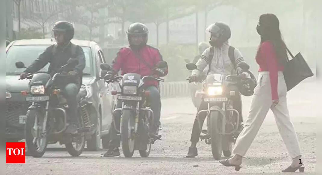 GRAP III implemented in Delhi: Banned vehicle categories explained