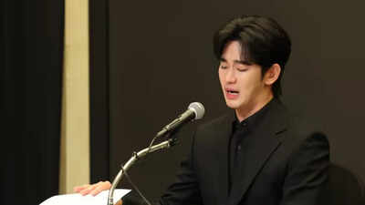 Kim Soo-hyun refutes late Kim Sae-ron's family's allegations over actress' death, secret letters, and photos