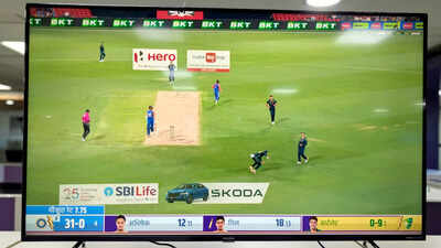  Premium display meets powerful audio