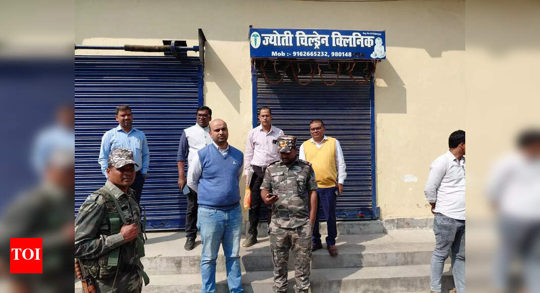 31 Private Clinics and Hospitals in Daltonganj Sealed for Violating Clinical Establishment Act
