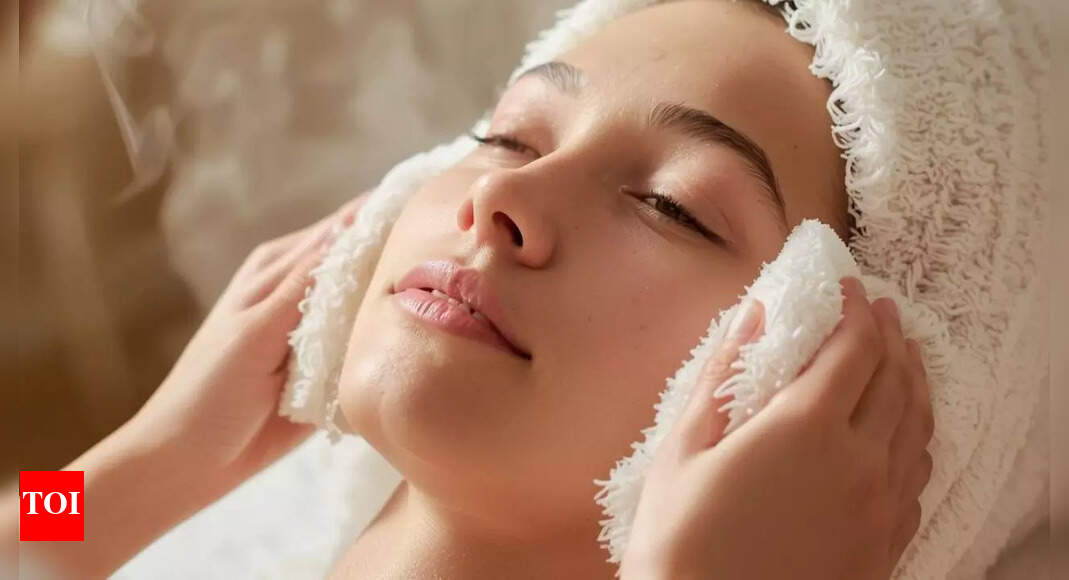 Say goodbye to dull skin: How steaming face cloths open pores naturally and refresh your glow