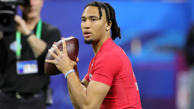  Insider breaks silence on Texans QB’s health struggles as his return timeline remains unclear