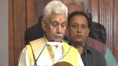  LG Sinha urges vigilance, calls for unity to protect youth's dreams