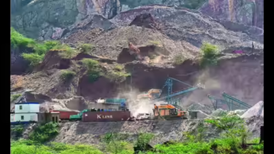 Supreme Court flags illegal mining, reserves verdict on single definition of Aravalis